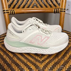 New Balance Made in USA Fresh Foam X 1540v4 Size 9 Wide